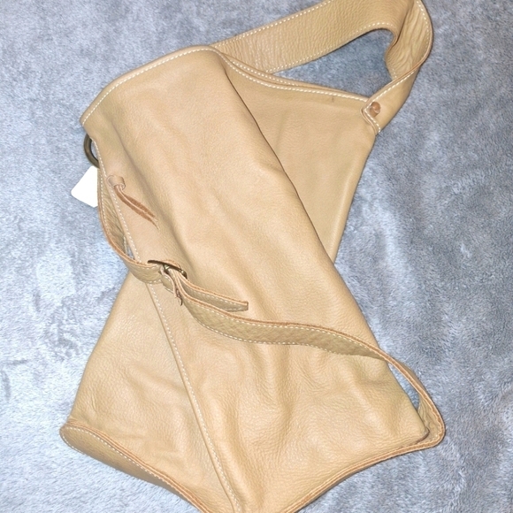 Leather Motorcycle Bag - Picture 2 of 8